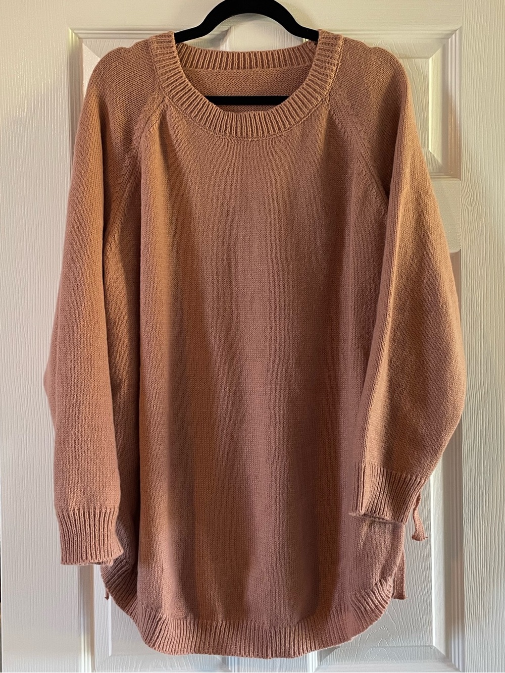 Tie side sweater